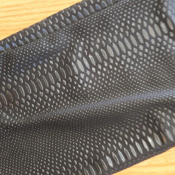 Whittall & Shon Croc Embossed Black Vintage Pants - Picture 6 of 8